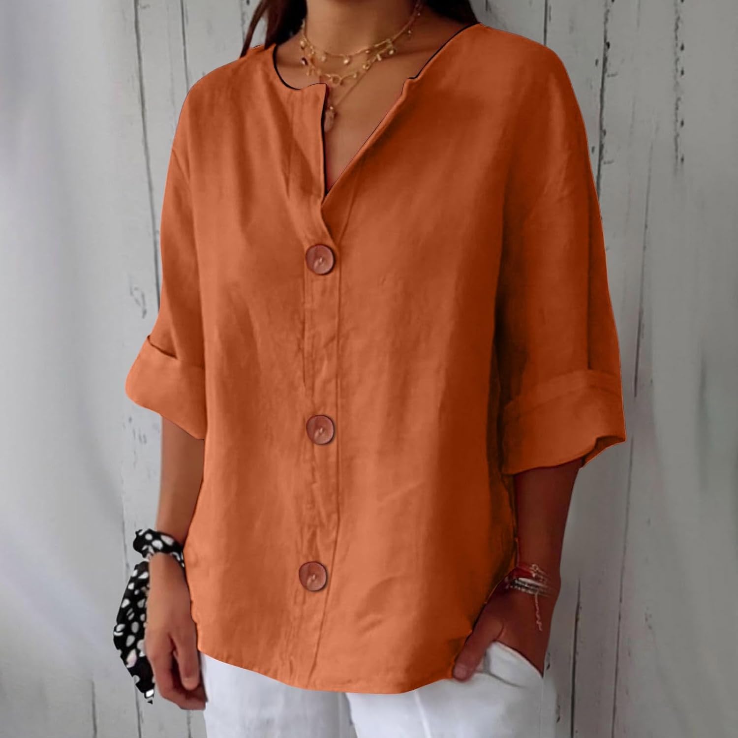 Elegant Blouse — A Piece That Balances Quality and Comfort