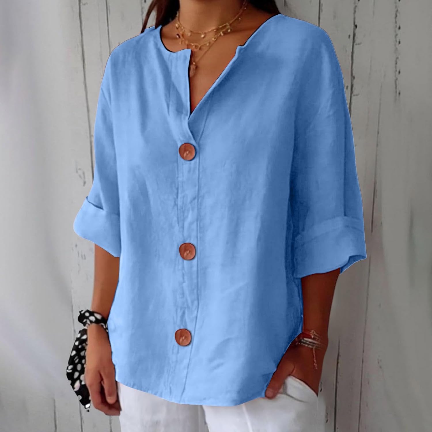 Elegant Blouse — A Piece That Balances Quality and Comfort