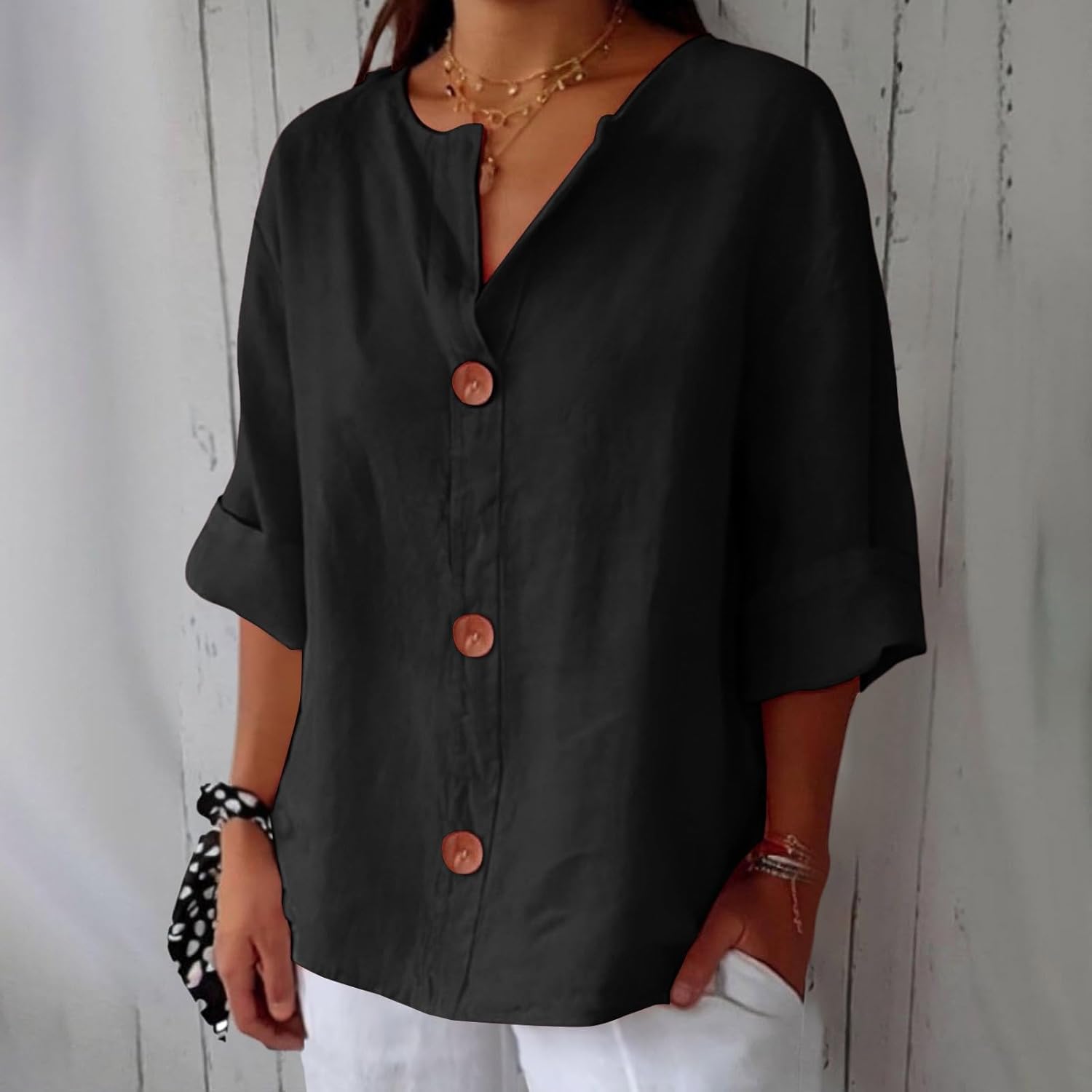 Elegant Blouse — A Piece That Balances Quality and Comfort