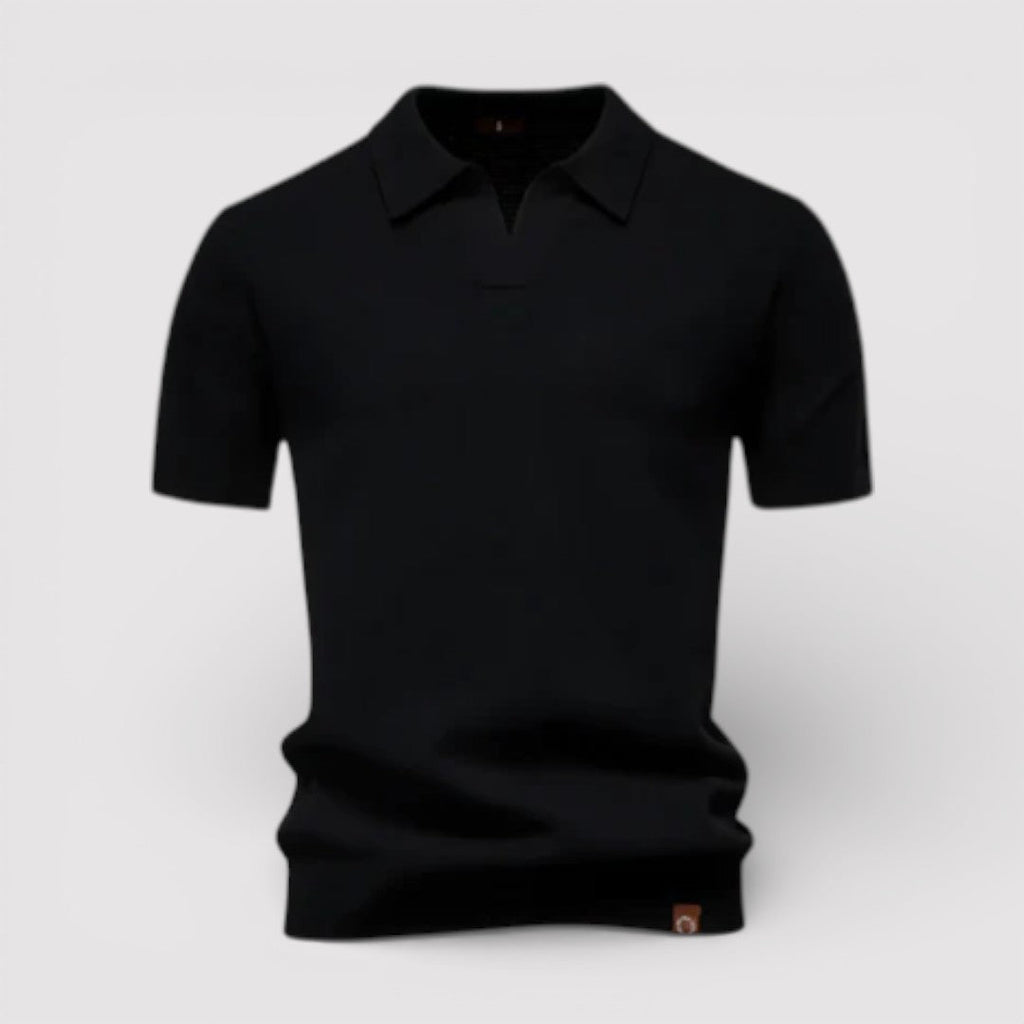 Buttonless polo shirt that exudes luxury